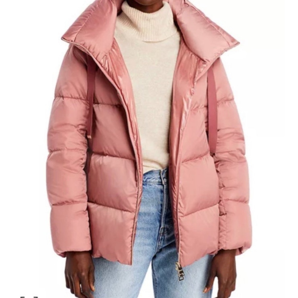 Never worn woman’s herno coat size 46